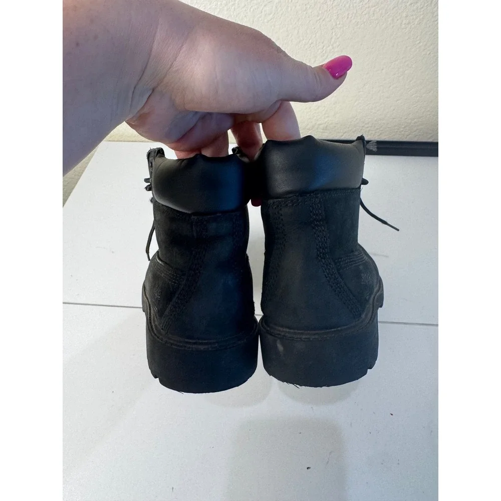 Timberland 6 Inch Premium Waterproof Boots Kids Size 1 Black Nubuck Streetwear‎